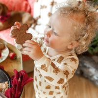 CREAM ONE-PIECE PAJAMA WITH AN ALL OVER PRINT OF COOKIES IN STRETCH JERSEY, BABY