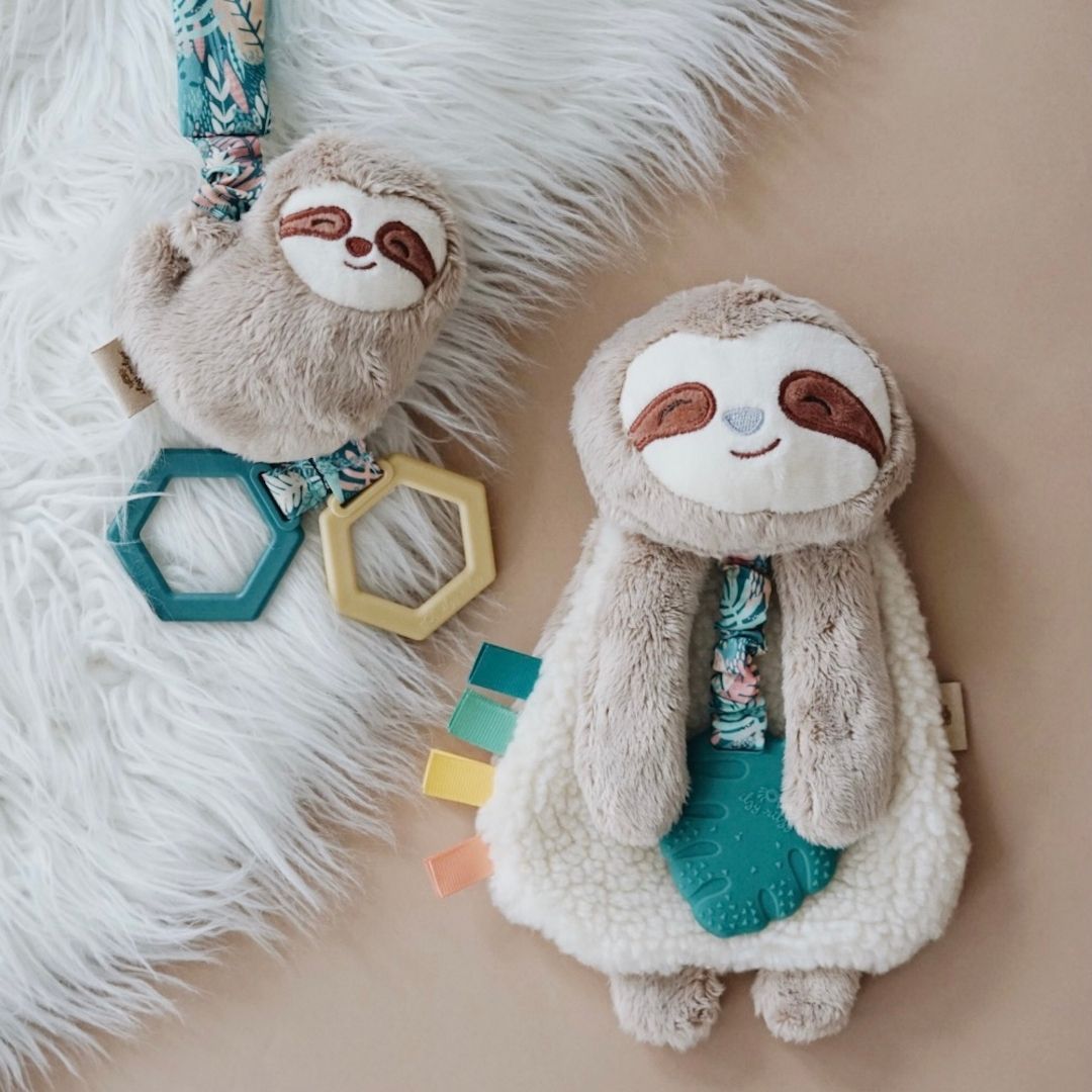 Ritzy Jingle Sloth Attachable Travel Toy