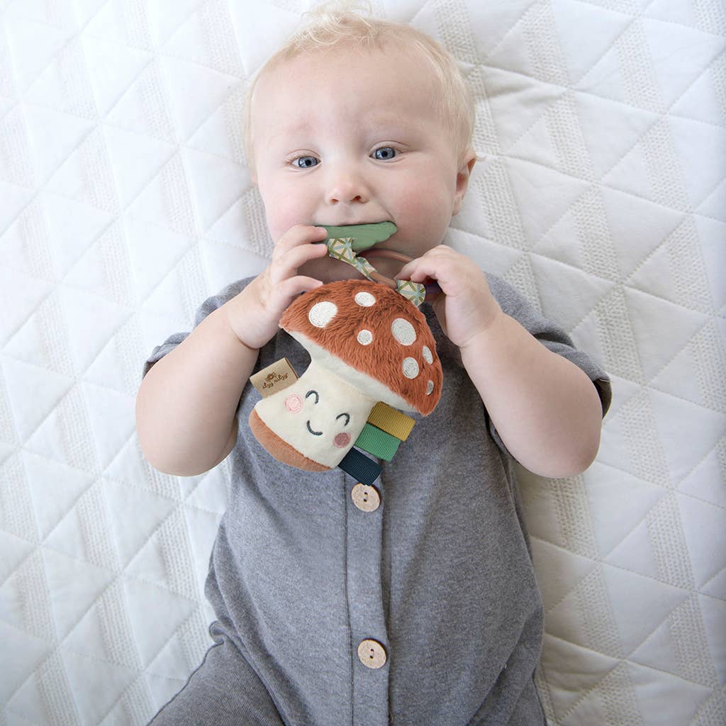 Itzy Pal™ Plush + Teether: Croissant