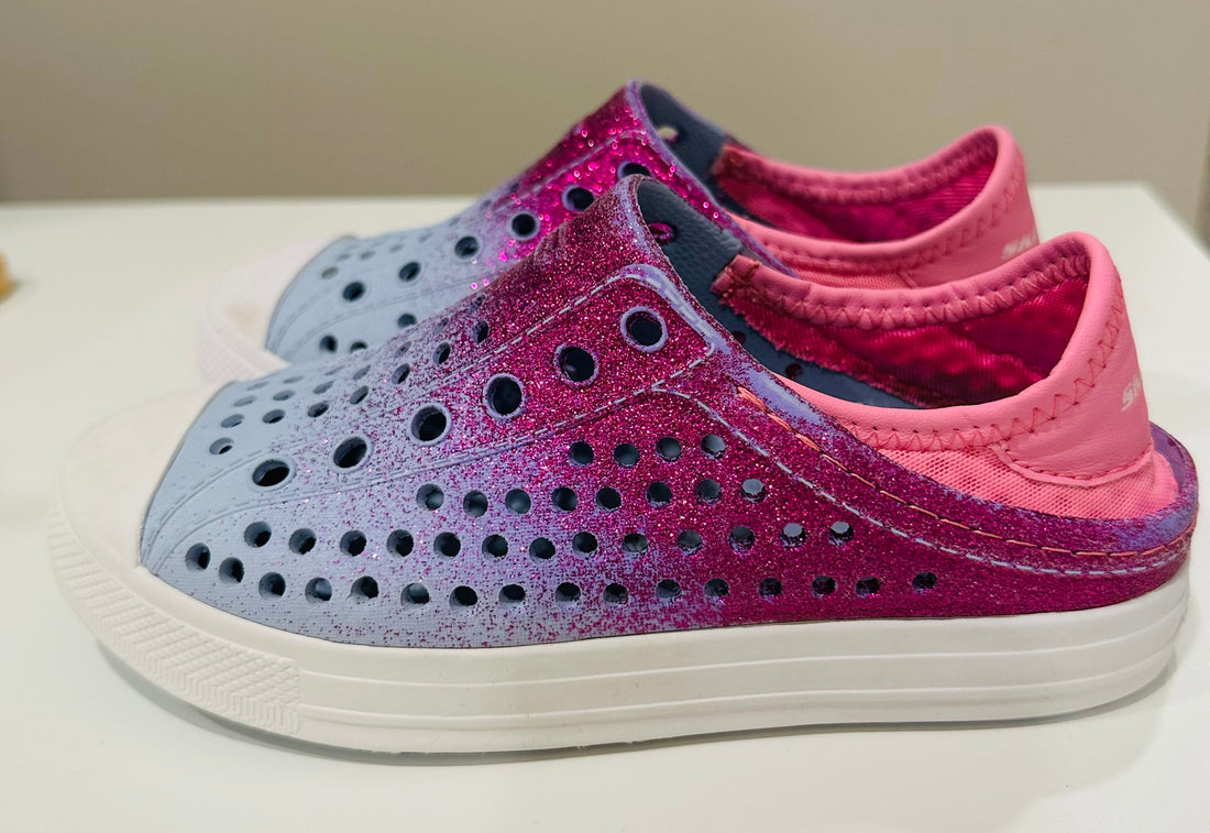 Sketchers Shoes - 13