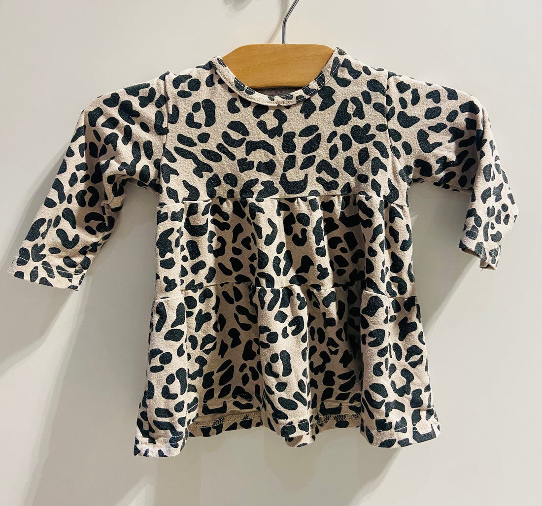 Tiny Button Apparel Top - 0-6M