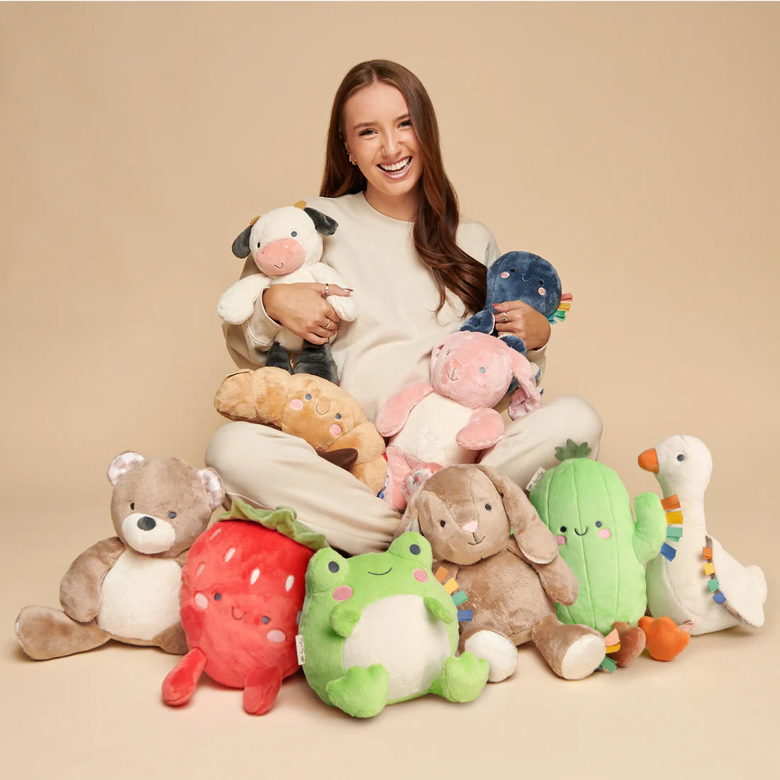 Sweetie Snuggles™ Plush - Ana the Bunny