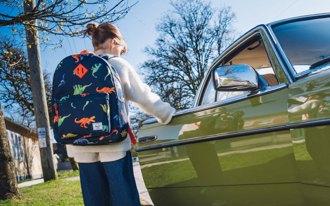 Herschel Heritage Backpack | Youth 26L - Watercolour Dino Darkest Navy