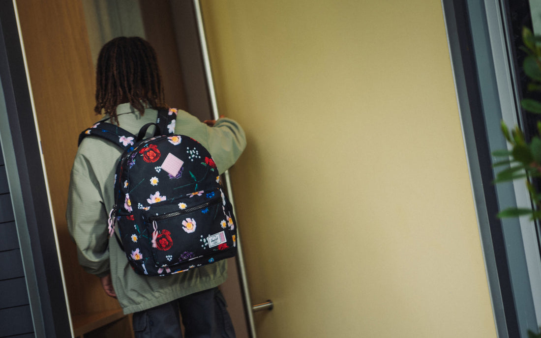 LEGO® Herschel Heritage Backpack | Kids 20L - Falling Flowers