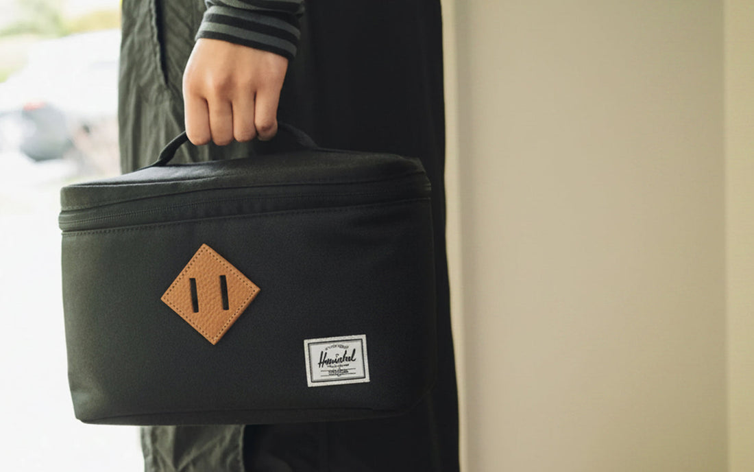 Herschel Heritage Lunch Box | Black