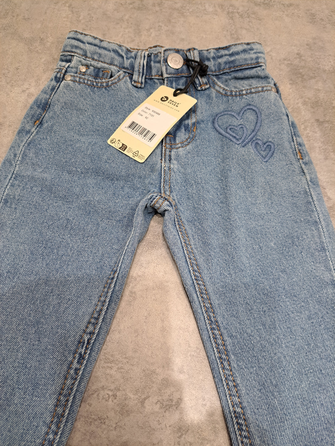Denim Mom Fit Heart Jeans | Medium Denim