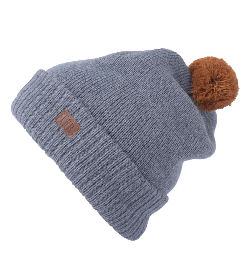 Knit Hat (Whistler V1 '22) Gray