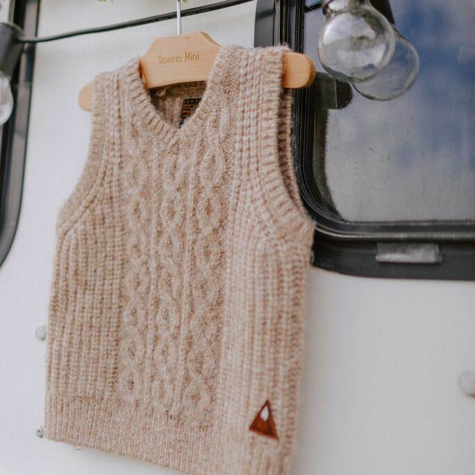 KNITTED CABLE SWEATER VEST, CHILD